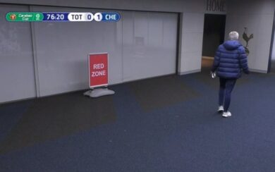 Mourinho show: insegue Dier in bagno durante la partita. Video