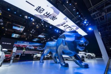 Nuova PEUGEOT 508L “2021” debutta al Salone di Pechino