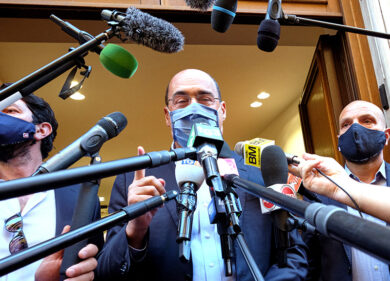 “Ho contratto il Covid a Milano”, Zingaretti torna sul luogo del delitto