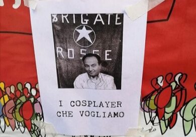 Cirio al posto di Moro con la bandiera delle BR: la Digos sequestra volantini