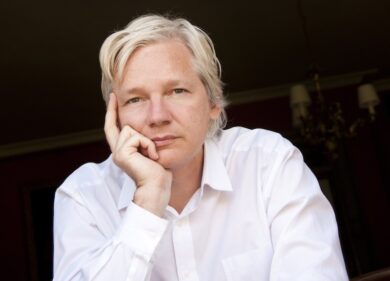 Wikileaks, a gennaio la sentenza sull’estradizione di Assange negli Usa