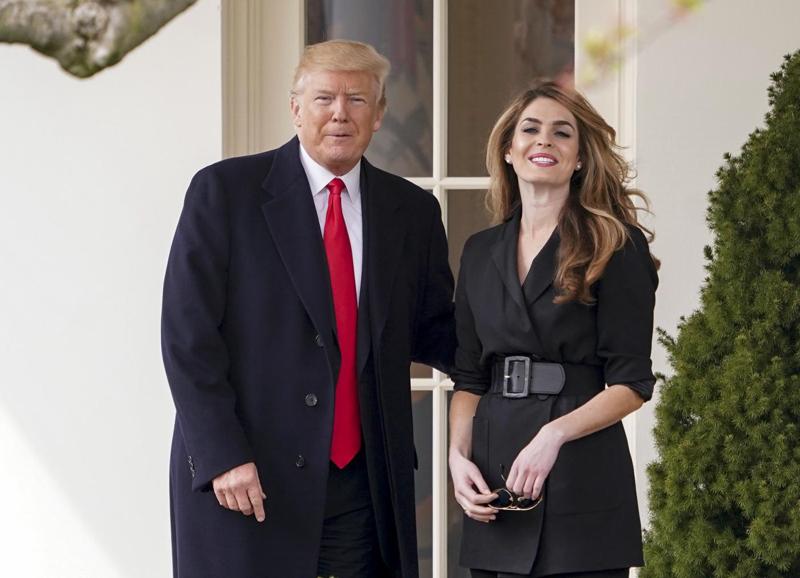 Hope Hicks, l’ex modella che ha contagiato Trump e che conosce “molti segreti” Hope Hicks, l’ex modella che ha contagiato Trump e che conosce “molti segreti”
