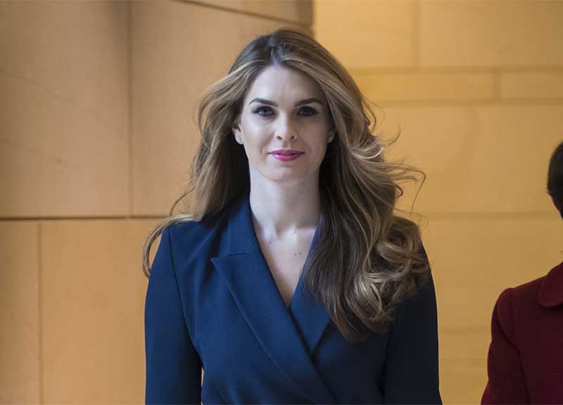 Usa, Trump e Melania positivi al Covid-19. Contagiati dalla consigliera Hicks Usa, Trump e Melania positivi al Covid-19. Contagiati dalla consigliera Hicks
