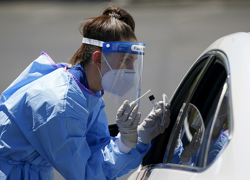 Coronavirus, test nasale ‘fora’ il rivestimento del cervello di una donna Coronavirus, test nasale ‘fora’ il rivestimento del cervello di una donna