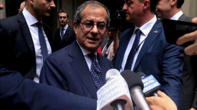 Giovanni Tria a Stasera Italia: “Conte? Non ha mai preso posizione”