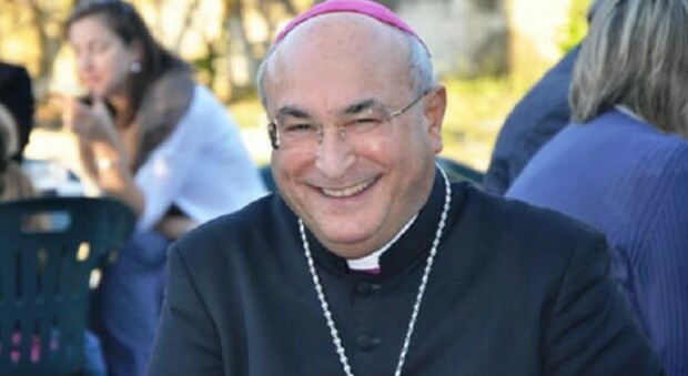 Coronavirus, muore il primo vescovo: è Monsignor D’Alise di Caserta Coronavirus, muore il primo vescovo: è Monsignor D’Alise di Caserta