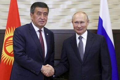 Elezioni Kirghizistan, parlamento filo presidenziale. L’opposizione protesta