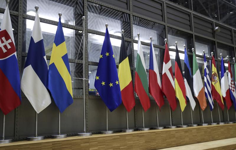 L’UE sostiene il sistema robotizzato della italiana MMI per la microchirurgia L’UE sostiene il sistema robotizzato della italiana MMI per la microchirurgia