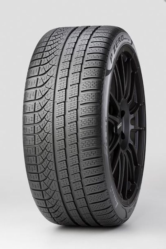 Gli atleti della FISI viaggiano gommati Pirelli Winter