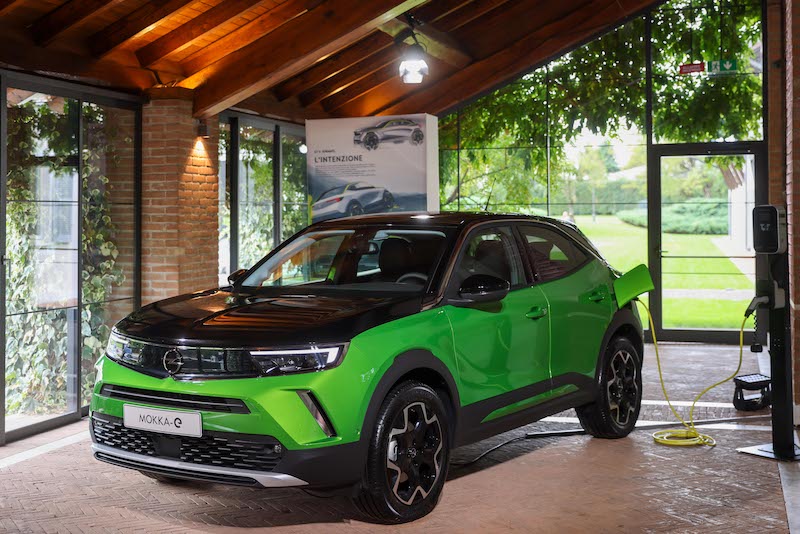 Nuova Opel Mokka, un passo nel futuro a partire dall’abitacolo