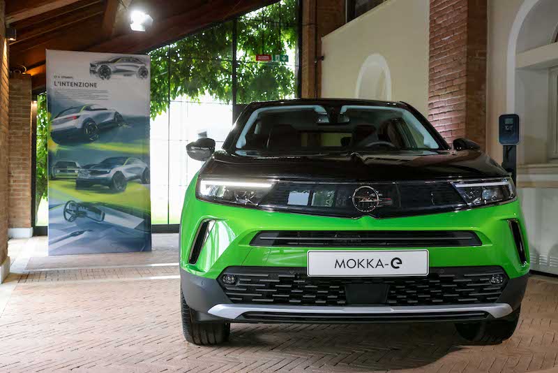 Nuova Opel Mokka, un passo nel futuro a partire dall’abitacolo