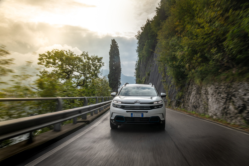 Citroen C5 Aircross Hybrid, comfort e silenziosità assoluta Citroen C5 Aircross Hybrid, comfort e silenziosità assoluta