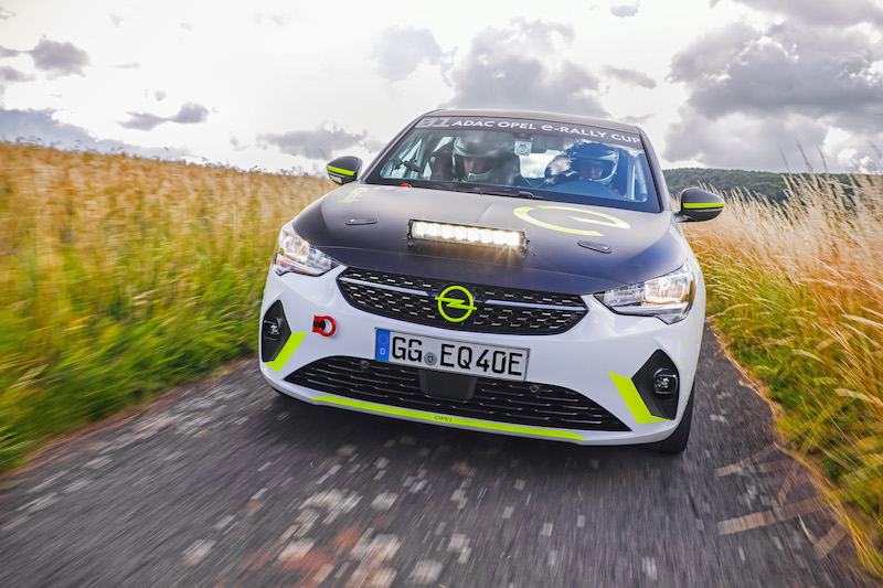 Opel e DMSB insieme per garantire la sicurezza all’ADAC Opel e-rally Cup Opel e DMSB insieme per garantire la sicurezza all’ADAC Opel e-rally Cup