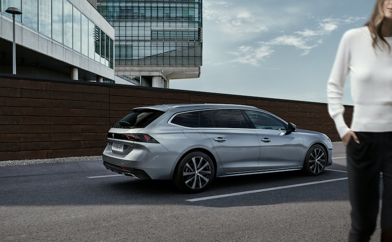 Peugeot 508 disponibile anche col motore benzina PureTech 130 EAT8 Peugeot 508 disponibile anche col motore benzina PureTech 130 EAT8