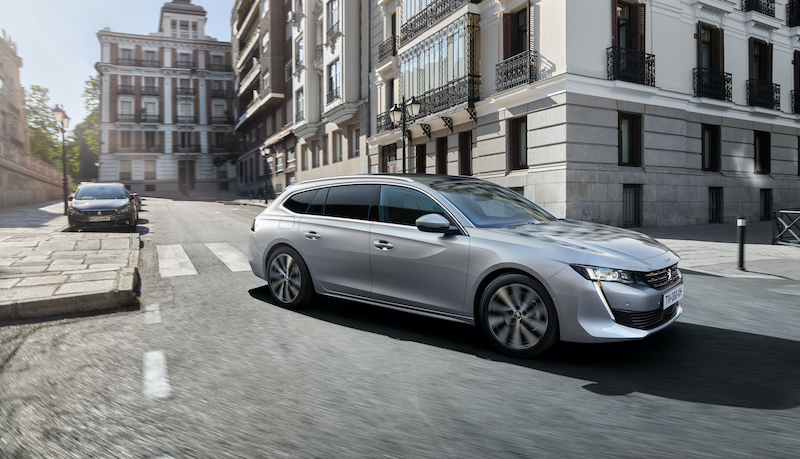 Peugeot 508 disponibile anche col motore benzina PureTech 130 EAT8 Peugeot 508 disponibile anche col motore benzina PureTech 130 EAT8
