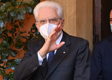 Mattarella: “Covid aumenta i disagi mentali”. “Nessuno va lasciato solo”