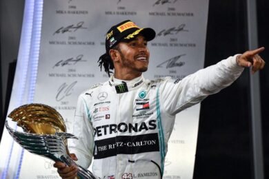 Formula 1, Hamilton vince Gp Eifel: eguagliato il record di Schumacher