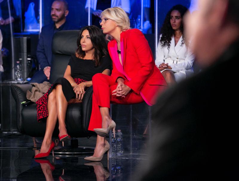 Ascolti tv, “TU SI QUE VALES” batte Milly Carlucci. Le cifre Ascolti tv, “TU SI QUE VALES” batte Milly Carlucci. Le cifre
