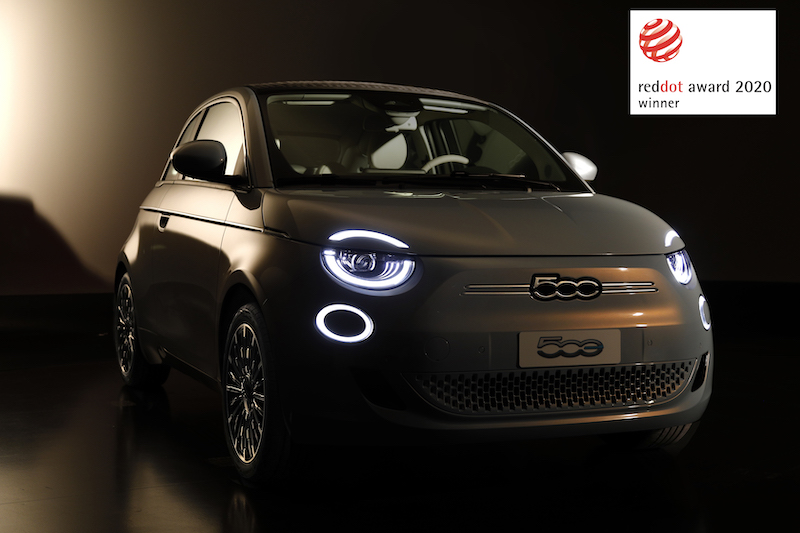 Fiat Nuova 500 si aggiudica il “Red Dot Award 2020” Fiat Nuova 500 si aggiudica il “Red Dot Award 2020”