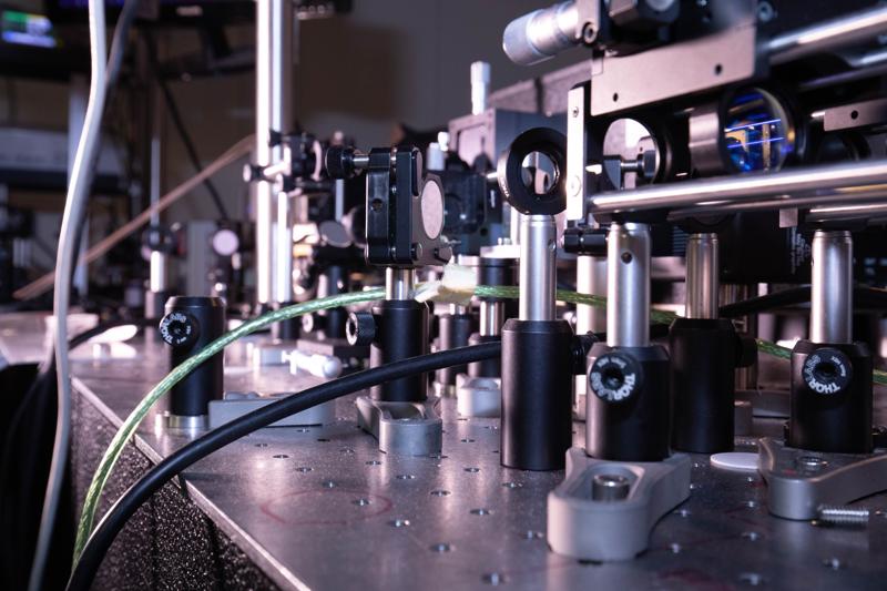 Politecnico di Milano, un flash di luce per identificare i tumori