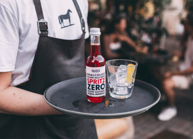 Fonte Margherita lancia “Spritz Zero”, l’aperitivo analcolico delle Dolomiti