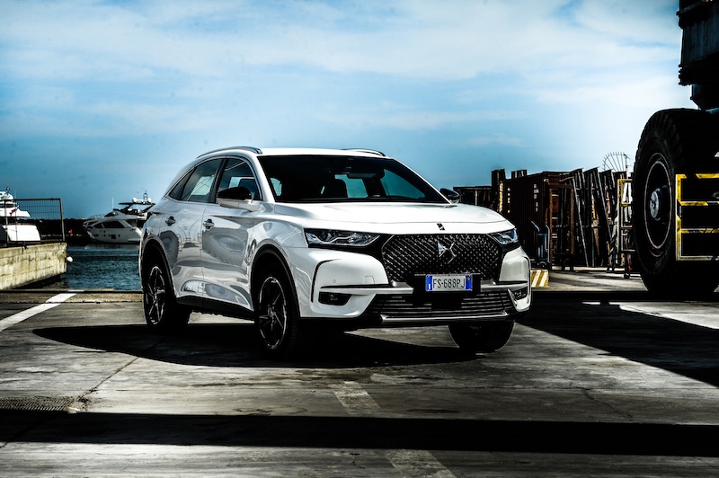 DS7 Crossback, il SUV che abbina tecnologia e design distintivo DS7 Crossback, il SUV che abbina tecnologia e design distintivo