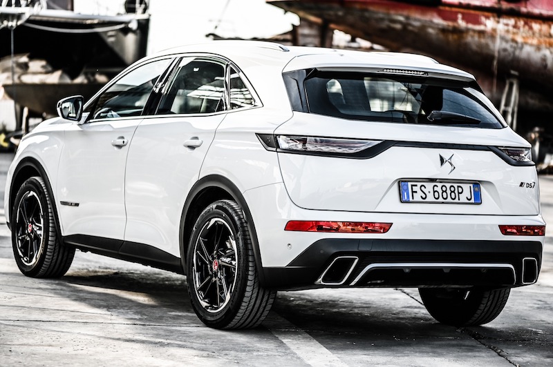 DS7 Crossback, il SUV che abbina tecnologia e design distintivo DS7 Crossback, il SUV che abbina tecnologia e design distintivo