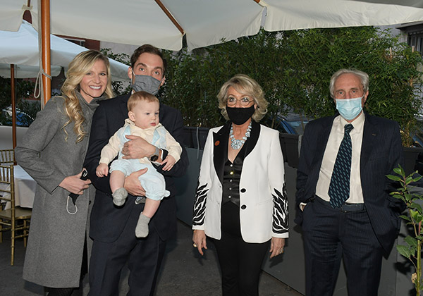Festa per il battesimo a Milano per il piccolo principe Elia Roberto Festa per il battesimo a Milano per il piccolo principe Elia Roberto
