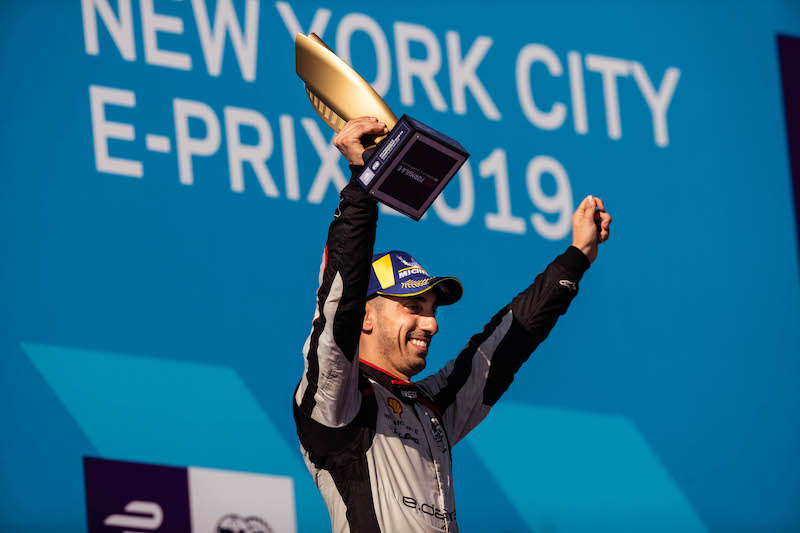 Nissan e.dams conferma Buemi e Rowland per la prossima stagione di FORMULA E Nissan e.dams conferma Buemi e Rowland per la prossima stagione di FORMULA E