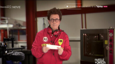 Fratelli di Crozza : Binotto: scaldiamo le gomme nel forno con le patate.