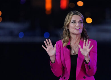 Usa 2020: Savannah Guthrie, un incubo in rosso per il Presidente Donald Trump
