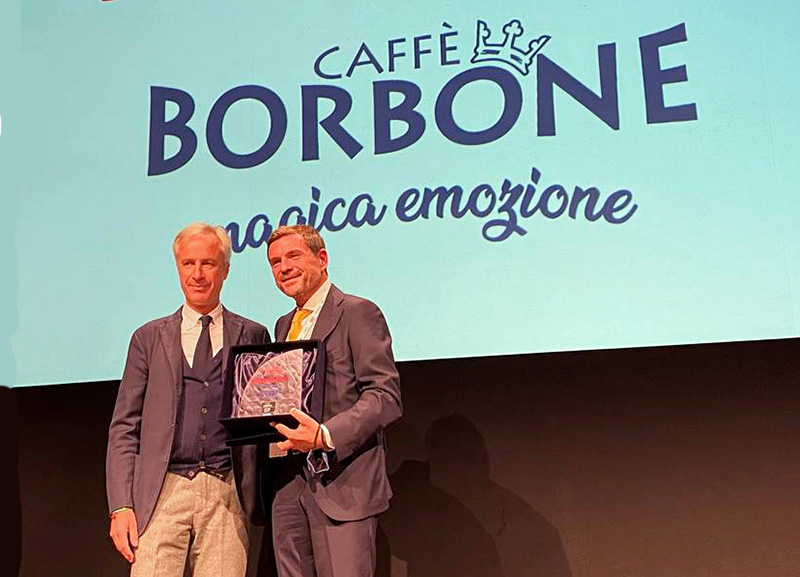 Caffè Borbone sul podio più alto per il Premio assoluto fra tutte le categorie Caffè Borbone sul podio più alto per il Premio assoluto fra tutte le categorie