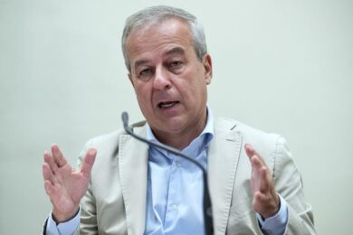 Covid: Locatelli, fuori controllo se Italia a 600mila contagi e 1% infetti