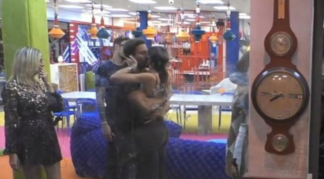 Grande Fratello Vip 5, Gregoraci vs Stefania Orlando. NOMINATION-ELIMINAZIONE. Gf Vip 5 News