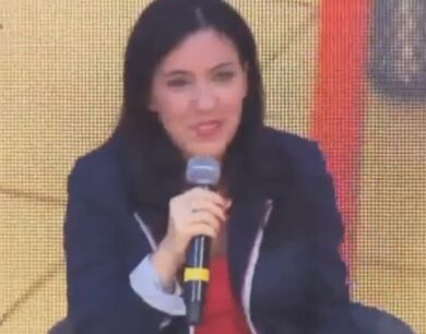 Azzolina, Massimo Giletti a Non è l’Arena: “Ha sbattuto i pugni sul tavolo”