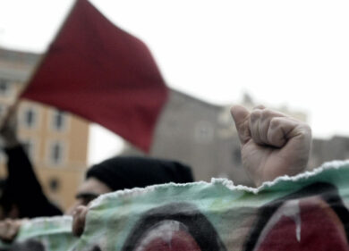 Lazio, postano meme nazisti e antisemiti: denunciati due internauti di Latina