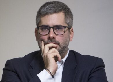 Covid-Bussolati (Pd) a Maullu: “Non è tempo di fare il gioco delle tre carte”