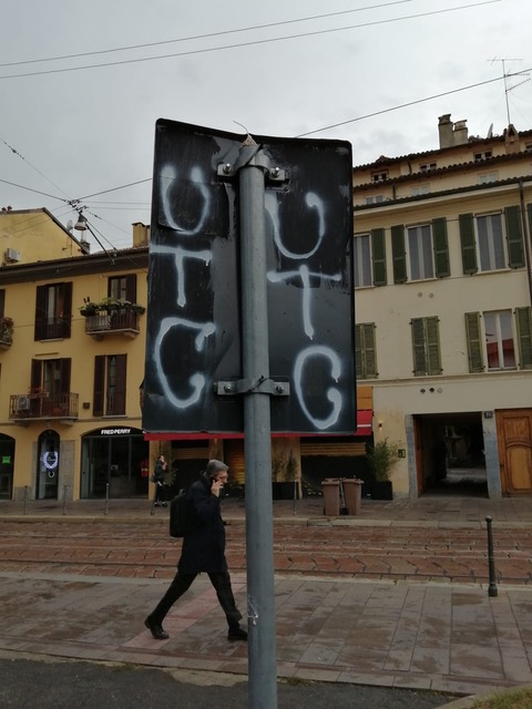 “Io la sentinella dei muri puliti contro i bulli dei graffiti” – VIDEO “Io la sentinella dei muri puliti contro i bulli dei graffiti” – VIDEO