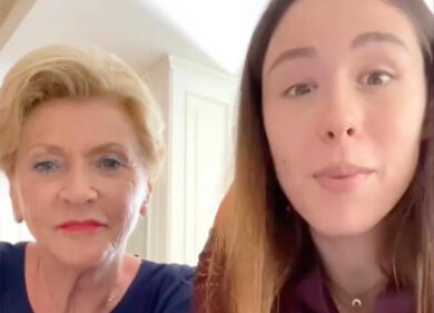 Hunziker, la nonna di Aurora ospite social: “É importante il vibratore”