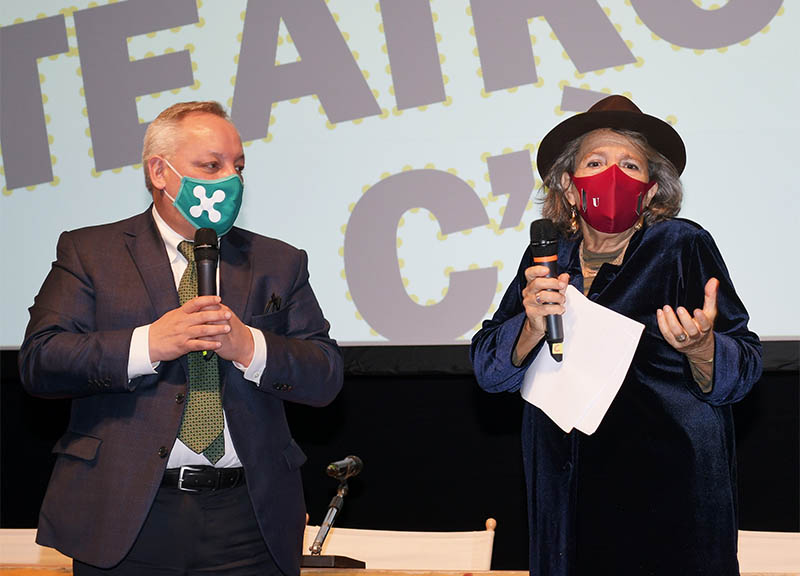 Il Teatro Franco Parenti nuova stagione insieme Il Teatro Franco Parenti nuova stagione insieme