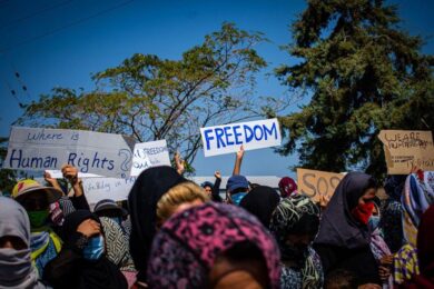 Migranti, Oxfam: “Moria, un inferno senza fine”