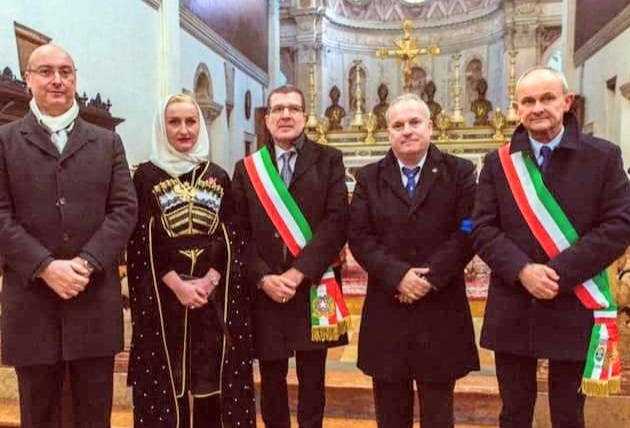 “La bellezza è un valore assoluto che ci eleva a Dio” “La bellezza è un valore assoluto che ci eleva a Dio”
