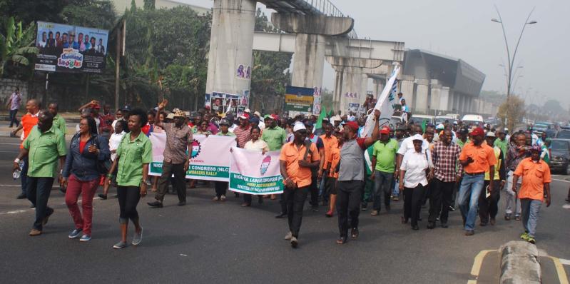 Nigeria, proteste contro la polizia: almeno 56 morti Nigeria, proteste contro la polizia: almeno 56 morti