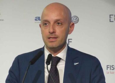 De Lise (Ungdec): “Pagano sempre i commercialisti, chiediamo più tutele”