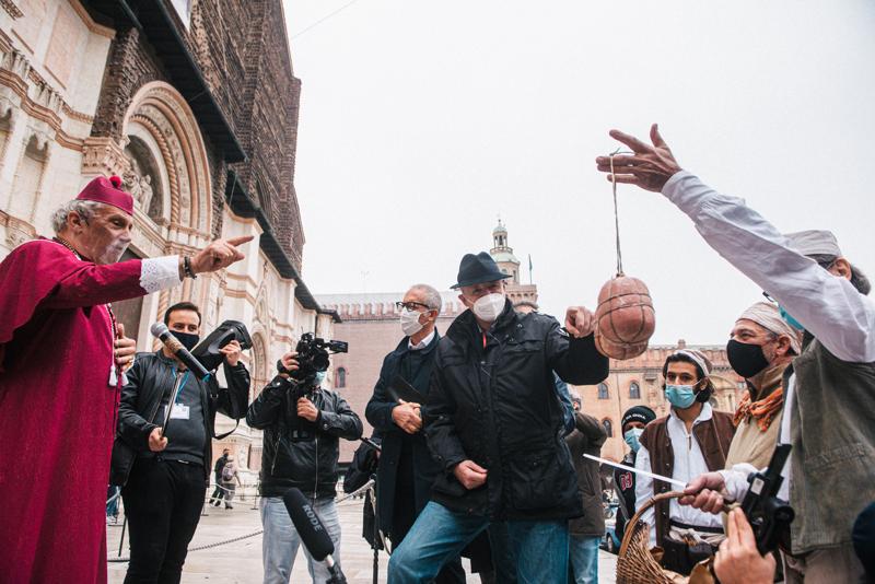 A Bologna si festeggia la mortadella. Rievocazione storica (senza pubblico) A Bologna si festeggia la mortadella. Rievocazione storica (senza pubblico)