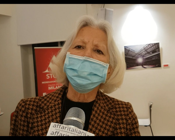 Lina Sotis: “La donna milanese ha una marcia in più” Lina Sotis: “La donna milanese ha una marcia in più”