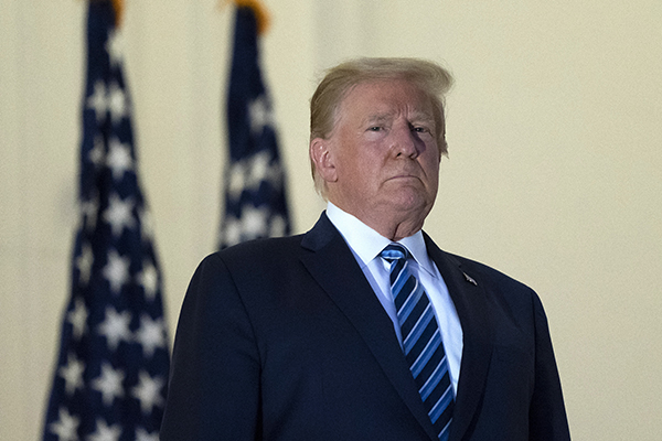Casa Bianca, il capo di gabinetto di Trump: “Non controlleremo l’epidemia” Casa Bianca, il capo di gabinetto di Trump: “Non controlleremo l’epidemia”