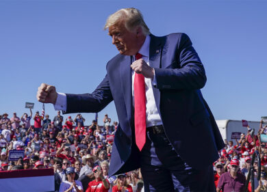 Usa, la pandemia è fuori controllo  dice il Capo dello Staff della Casa Bianca