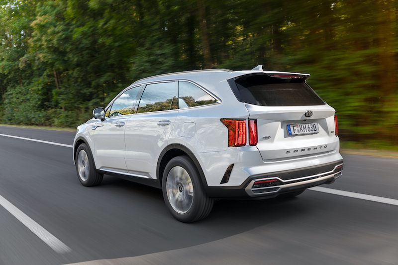 L’ibrido debutta anche su Sorento, il grande Suv di Kia L’ibrido debutta anche su Sorento, il grande Suv di Kia