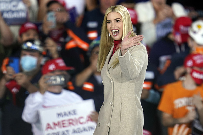 Usa, Biden provocherà la Terza Guerra Mondiale dicono a Ivanka Trump i cubani Usa, Biden provocherà la Terza Guerra Mondiale dicono a Ivanka Trump i cubani